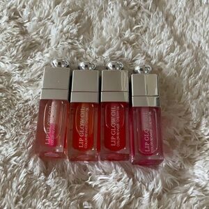 A bundle Dior glow oil lipsticks